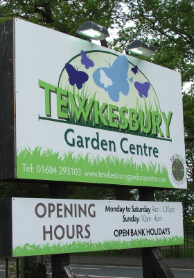 tewkesbury welcome sign